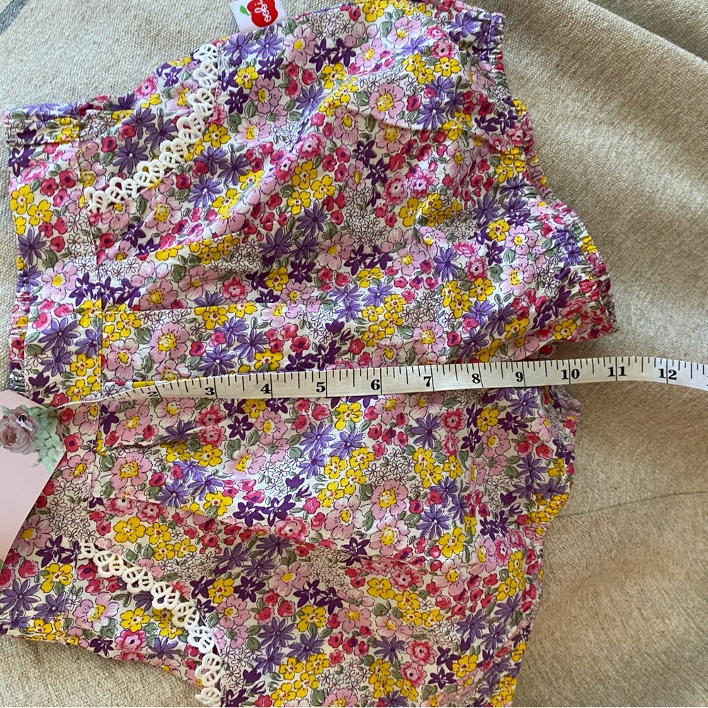OOBI Girls Floral Shorts With Pockets - Picture 9 of 10